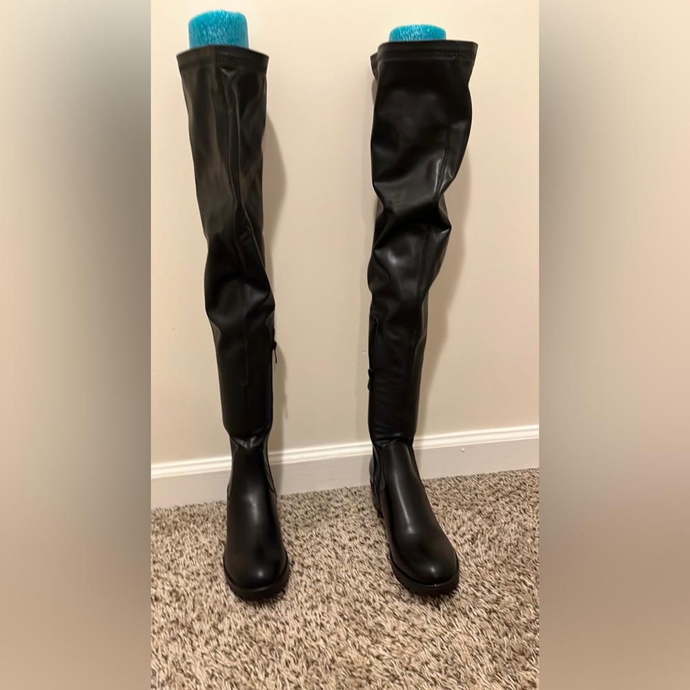 Thigh high stretch boots